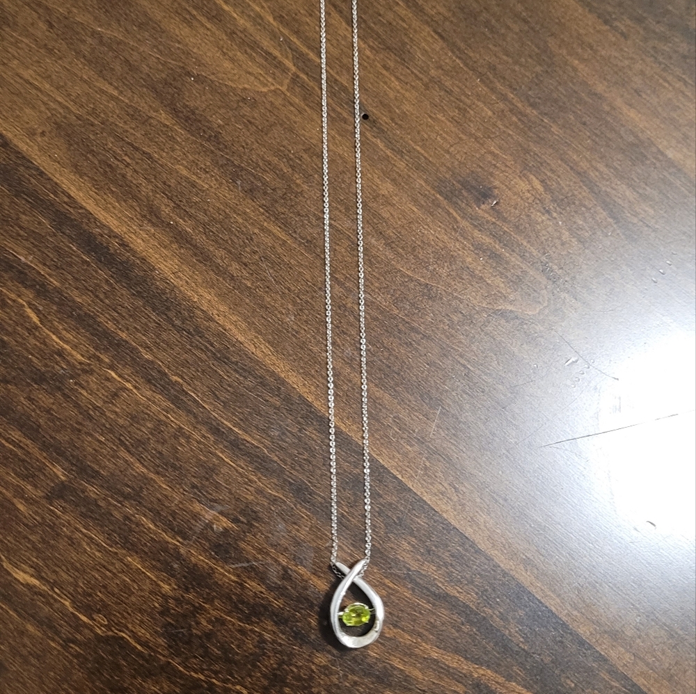 Neclace - Picture 2 of 2